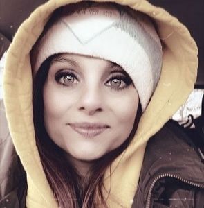 Meet your Posher, Piera